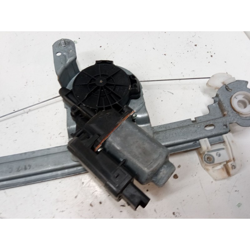 Recambio de elevalunas electrico trasero izquierdo para renault grand scénic ii (jm0/1_) 1.9 dci (jm14) referencia OEM IAM 44072