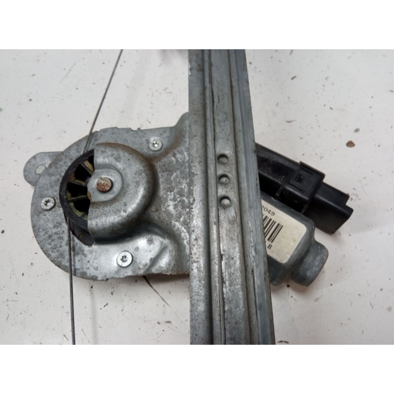 Recambio de elevalunas electrico trasero izquierdo para renault grand scénic ii (jm0/1_) 1.9 dci (jm14) referencia OEM IAM 44072