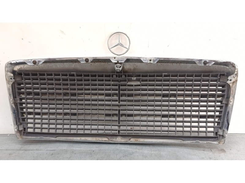 Recambio de rejillas capo para mercedes-benz 190 (w201) 2.0 (201.023) referencia OEM IAM   