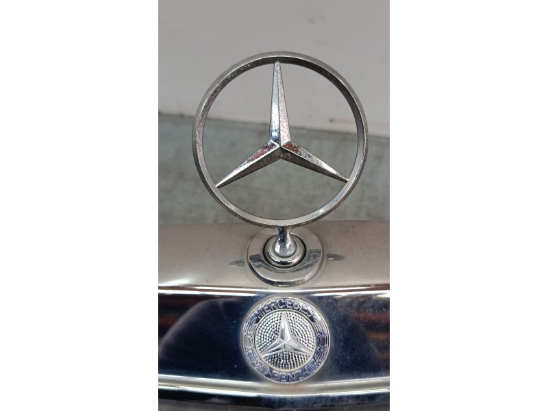 Recambio de rejillas capo para mercedes-benz 190 (w201) 2.0 (201.023) referencia OEM IAM   