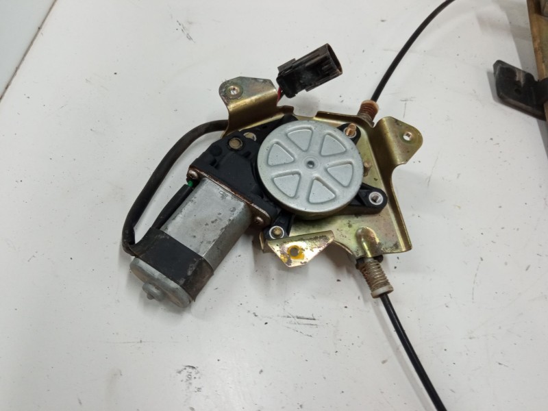 Recambio de elevalunas electrico trasero izquierdo para landwind (jmc) cv9 1.6 referencia OEM IAM   