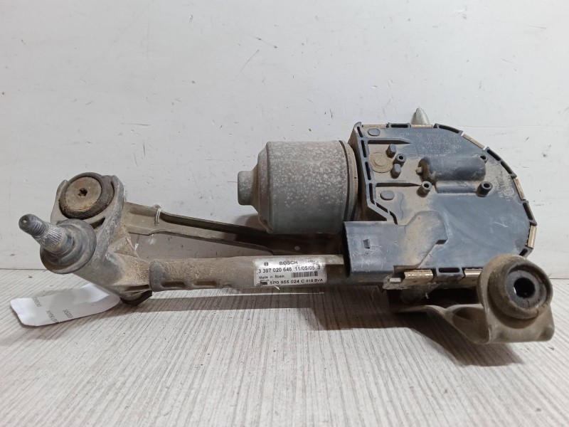 Recambio de motor limpiaparabrisas delantero derecho para seat toledo iii (5p2) 1.9 tdi referencia OEM IAM 3397020646.5P0955024C