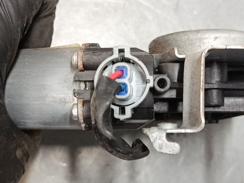 Recambio de elevalunas electrico trasero izquierdo para nissan qashqai i (j10, nj10) 1.6 referencia OEM IAM 402191A 240610 00362