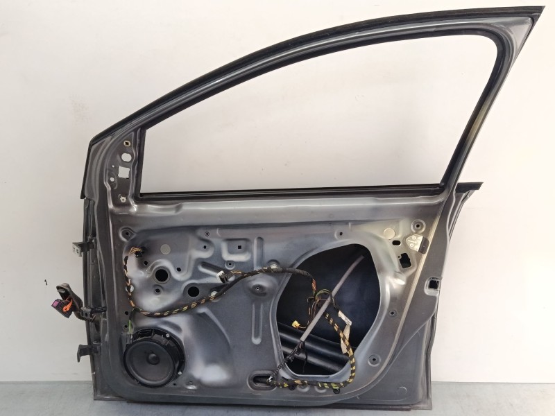 Recambio de puerta delantera derecha para volkswagen polo v (6r1, 6c1) 1.2 tdi referencia OEM IAM 2G4831052P  