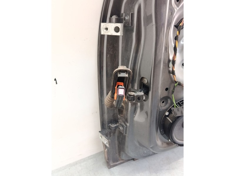 Recambio de puerta delantera derecha para volkswagen polo v (6r1, 6c1) 1.2 tdi referencia OEM IAM 2G4831052P  
