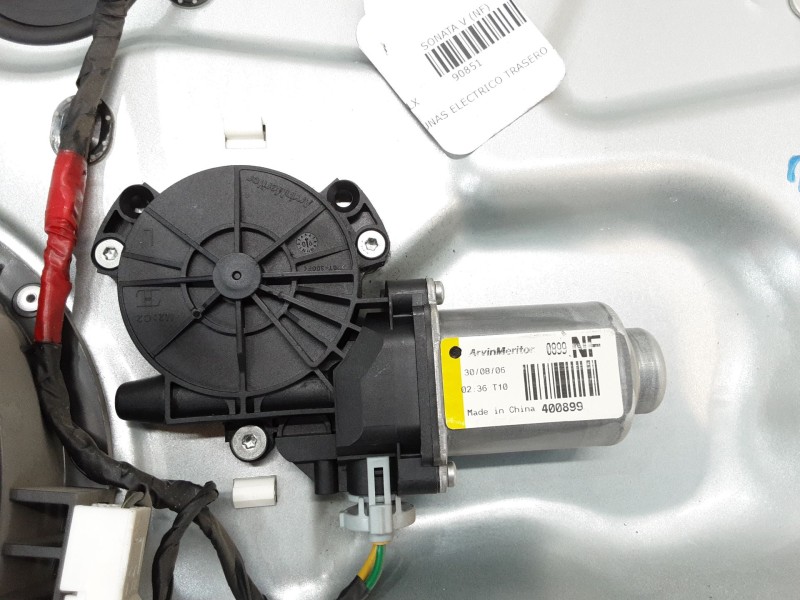 Recambio de elevalunas electrico trasero izquierdo para hyundai sonata v (nf) 2.0 crdi referencia OEM IAM 400899  