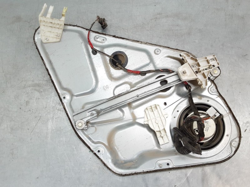 Recambio de elevalunas electrico trasero izquierdo para hyundai sonata v (nf) 2.0 crdi referencia OEM IAM 400899  