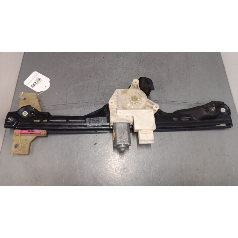 Recambio de elevalunas electrico trasero izquierdo para citroën c4 picasso ii 1.6 hdi 90 referencia OEM IAM 9676172480  