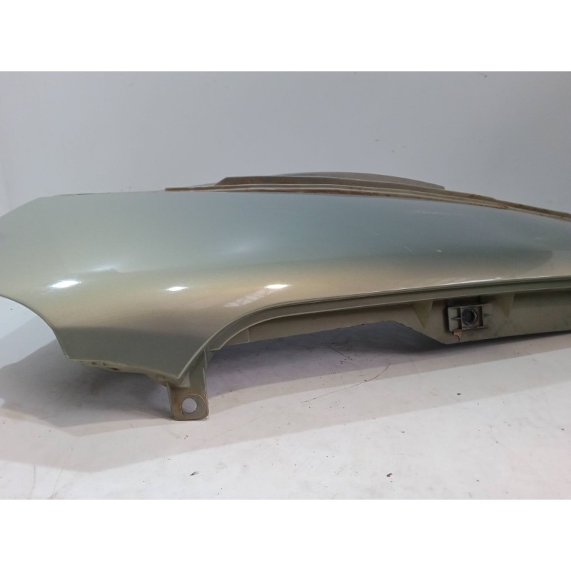 Recambio de aleta delantera izquierda para renault scénic i monospace (ja0/1_, fa0_) 1.9 dci rx4 referencia OEM IAM   