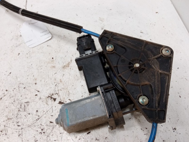 Recambio de elevalunas electrico trasero izquierdo para fiat 500l (351_, 352_) 1.4 (199lyb1b) referencia OEM IAM 51980516  