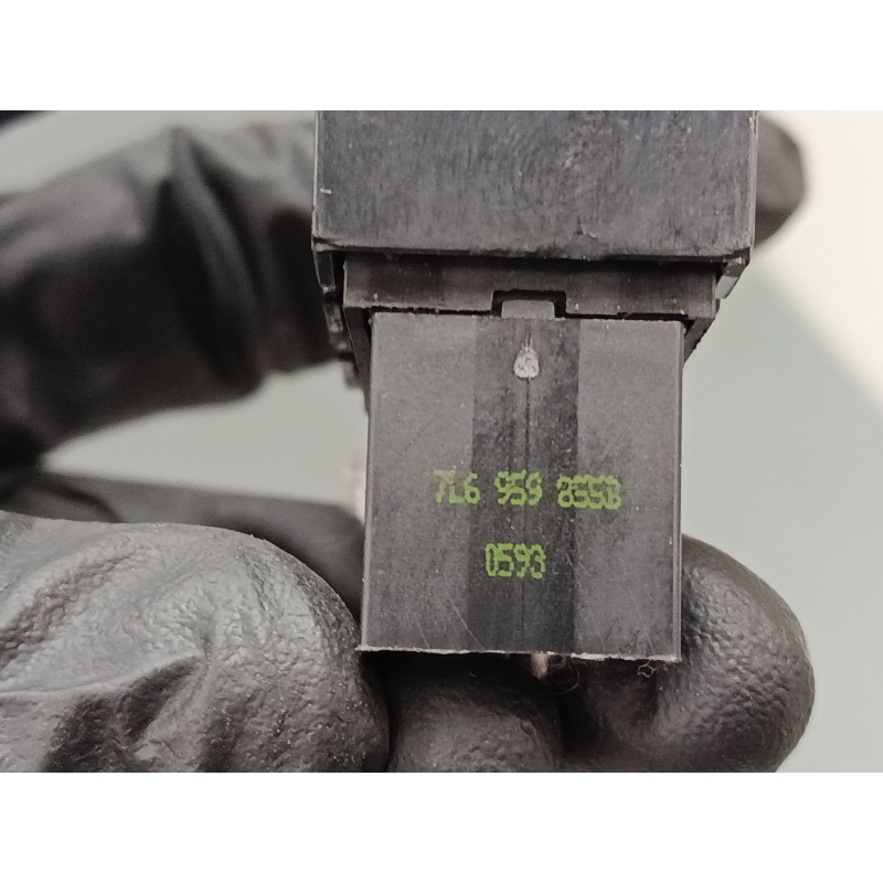 Recambio de mando elevalunas delantero derecho para volkswagen polo v (6r1, 6c1) 1.2 tdi referencia OEM IAM 7L6959855B  