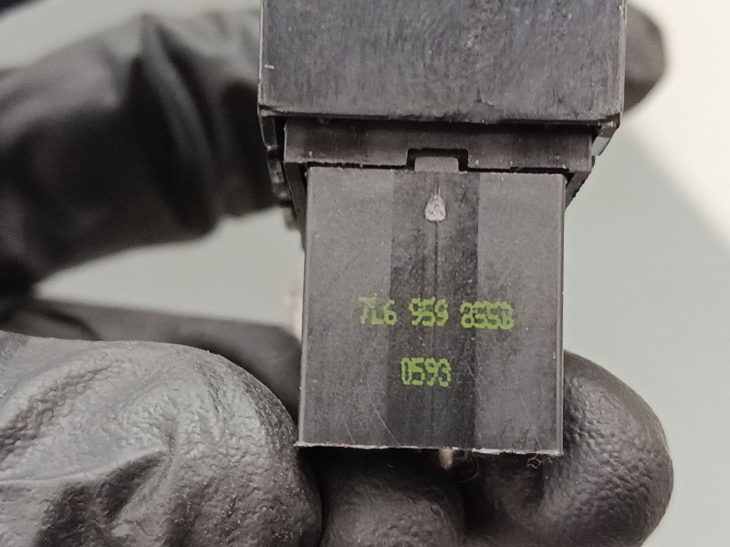 Recambio de mando elevalunas delantero derecho para volkswagen polo v (6r1, 6c1) 1.2 tdi referencia OEM IAM 7L6959855B  