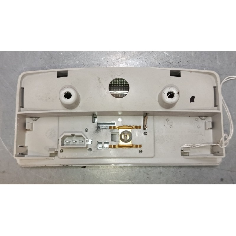 Recambio de luz interior delantera para volkswagen polo v (6r1, 6c1) 1.2 tdi referencia OEM IAM 6Q0947105MY20  