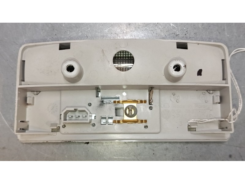 Recambio de luz interior delantera para volkswagen polo v (6r1, 6c1) 1.2 tdi referencia OEM IAM 6Q0947105MY20  