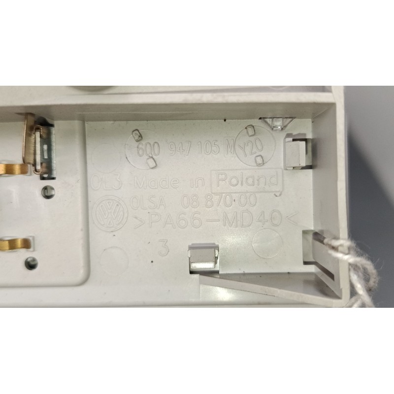 Recambio de luz interior delantera para volkswagen polo v (6r1, 6c1) 1.2 tdi referencia OEM IAM 6Q0947105MY20  