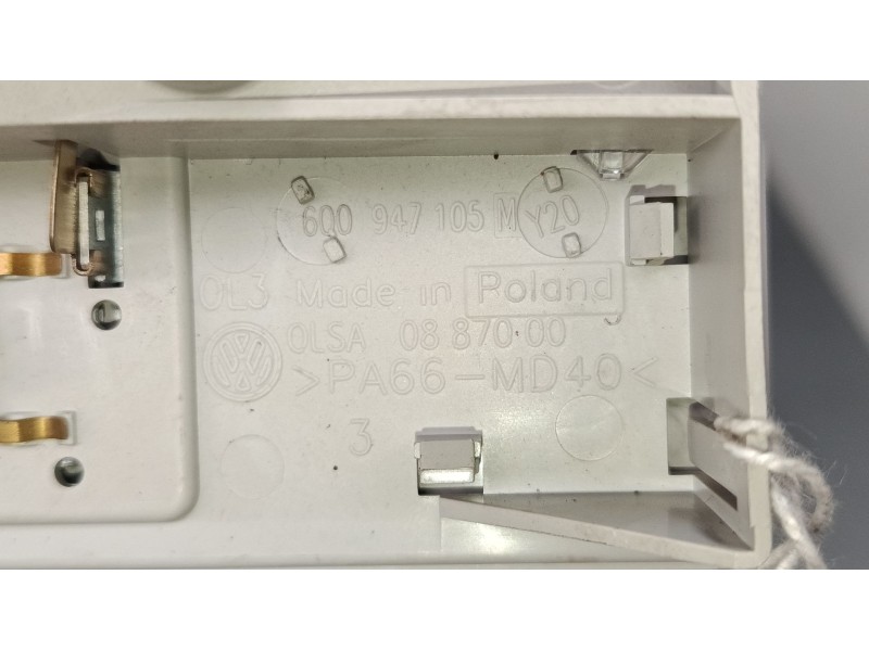 Recambio de luz interior delantera para volkswagen polo v (6r1, 6c1) 1.2 tdi referencia OEM IAM 6Q0947105MY20  