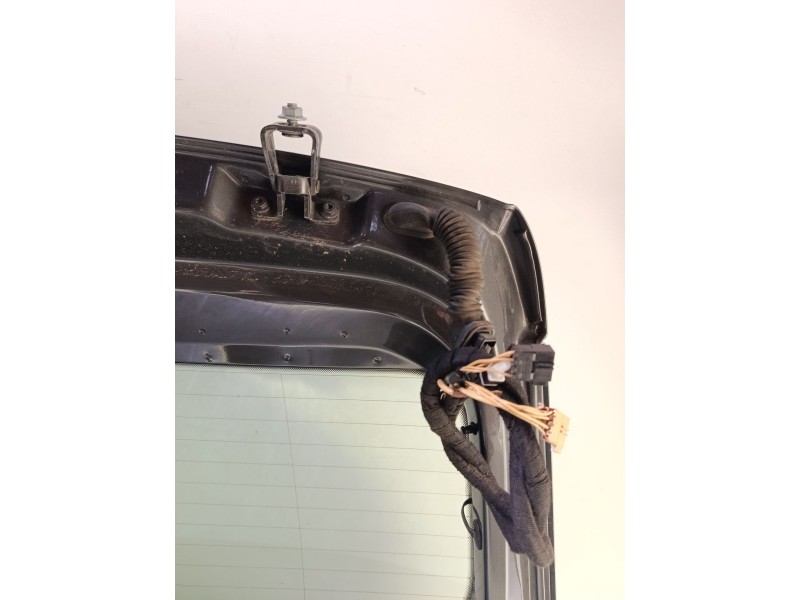 Recambio de porton trasero para volkswagen polo v (6r1, 6c1) 1.2 tdi referencia OEM IAM 6R6827025C 6R6827025D 