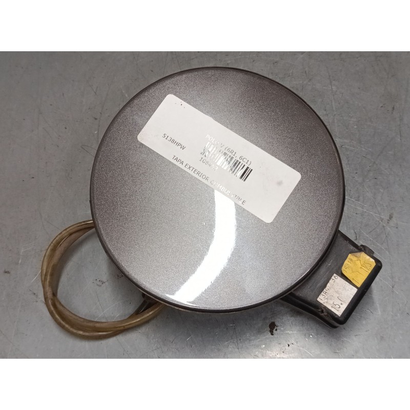 Recambio de tapa exterior combustible para volkswagen polo v (6r1, 6c1) 1.2 tdi referencia OEM IAM 6R0809999  