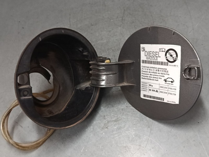 Recambio de tapa exterior combustible para volkswagen polo v (6r1, 6c1) 1.2 tdi referencia OEM IAM 6R0809999  