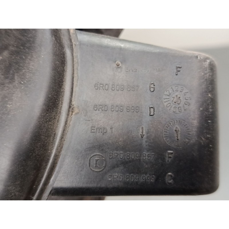 Recambio de tapa exterior combustible para volkswagen polo v (6r1, 6c1) 1.2 tdi referencia OEM IAM 6R0809999  