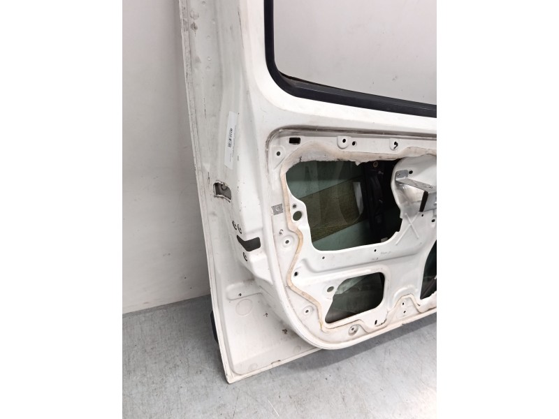 Recambio de puerta delantera izquierda para citroën nemo monospace 1.4 hdi referencia OEM IAM   