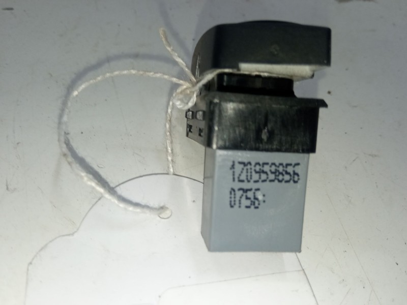 Recambio de mando elevalunas trasero derecho para skoda yeti (5l) 2.0 tdi referencia OEM IAM 1Z0959856  