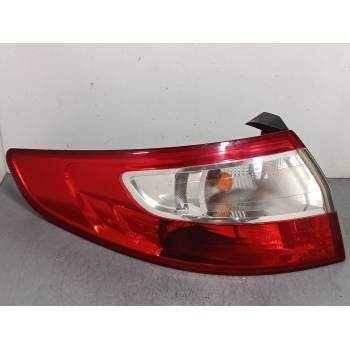 PILOTO TRASERO IZQUIERDO 265550016R 