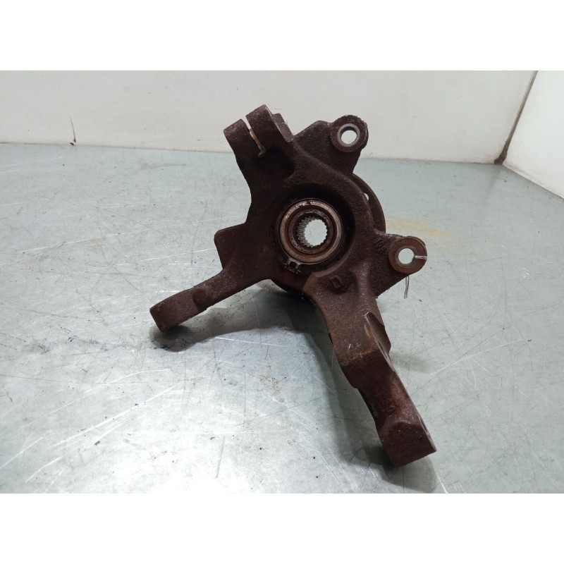 Recambio de mangueta delantera derecha para renault clio iii (br0/1, cr0/1) 1.2 16v (br02, br0j, br11, cr02, cr0j, cr11) referen