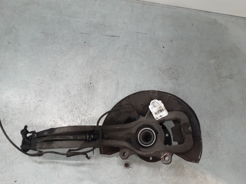 Recambio de mangueta delantera derecha para porsche cayenne (9pa) s 4.5 referencia OEM IAM 7L0407258A  