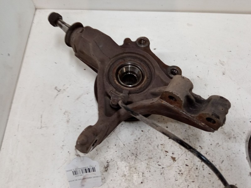 Recambio de mangueta delantera derecha para peugeot 3008 i monospace (0u_) 1.6 vti referencia OEM IAM   