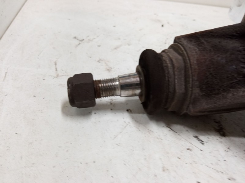 Recambio de mangueta delantera derecha para peugeot 3008 i monospace (0u_) 1.6 vti referencia OEM IAM   