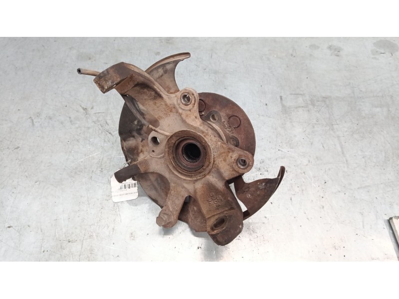 Recambio de mangueta delantera derecha para ssangyong korando (kj) 2.9 td referencia OEM IAM   