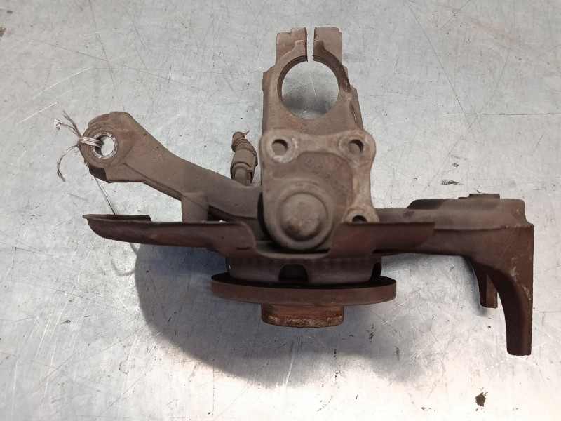 Recambio de mangueta delantera izquierda para volkswagen golf iv (1j1) 1.9 tdi referencia OEM IAM   