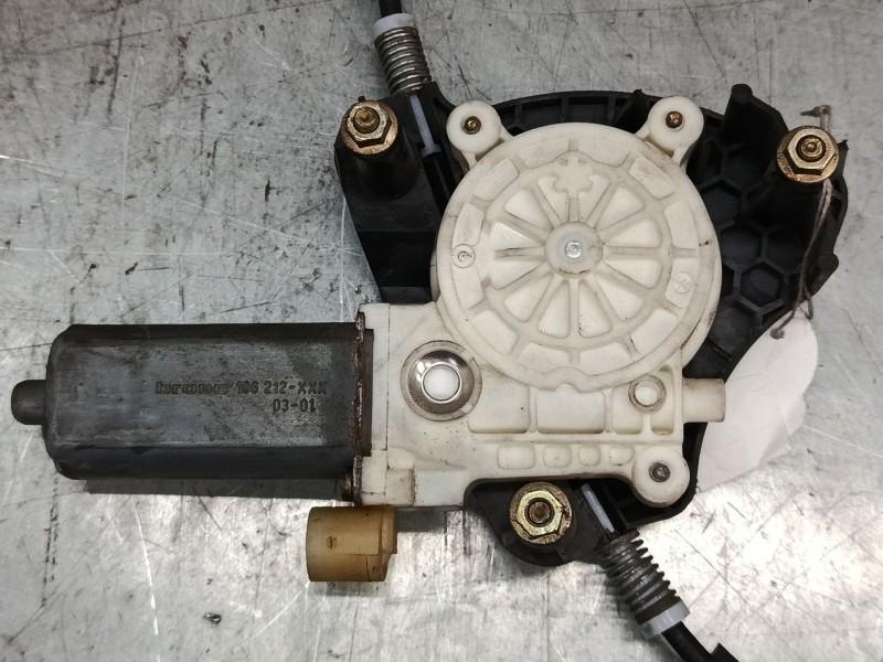 Recambio de elevalunas electrico delantero izquierdo para renault clio ii (bb_, cb_) 1.2 (bb0a, bb0f, bb10, bb1k, bb28, bb2d, bb