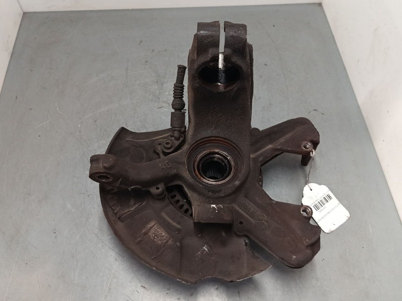 Recambio de mangueta delantera izquierda para volkswagen new beetle descapotable (1y7) 2.0 referencia OEM IAM   