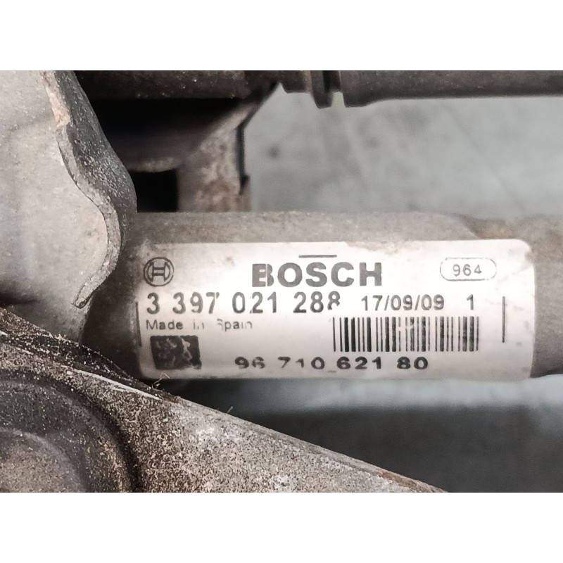 Recambio de motor limpiaparabrisas delantero izquierdo para peugeot 3008 i monospace (0u_) 1.6 hdi referencia OEM IAM   