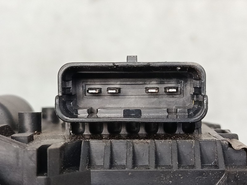 Recambio de motor limpiaparabrisas delantero izquierdo para peugeot 3008 i monospace (0u_) 1.6 hdi referencia OEM IAM   