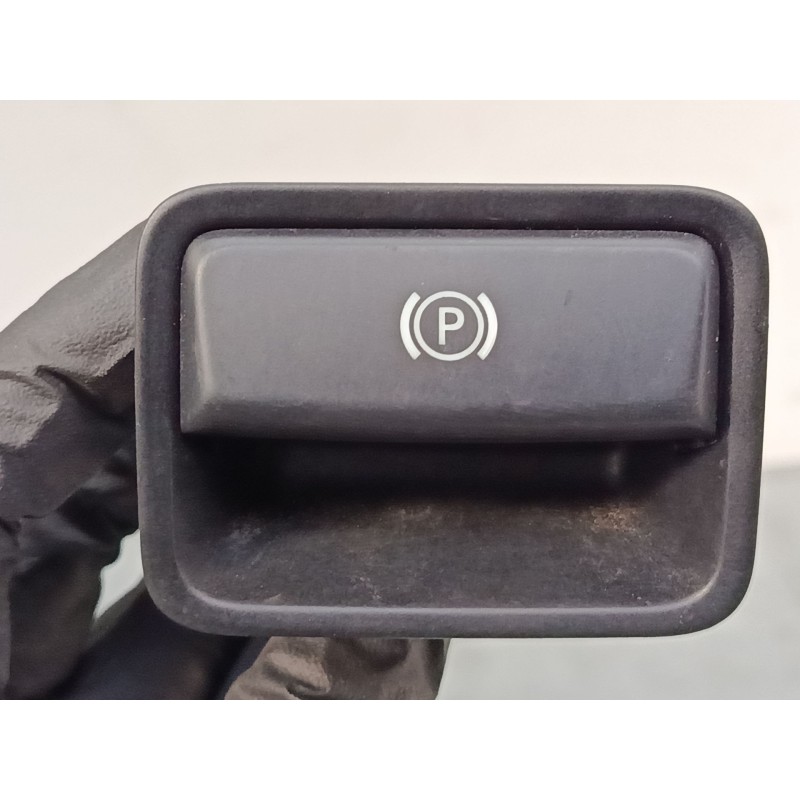 Recambio de boton freno mano para mercedes-benz clase a (w176) a 220 d (176.003) referencia OEM IAM A2469050451  