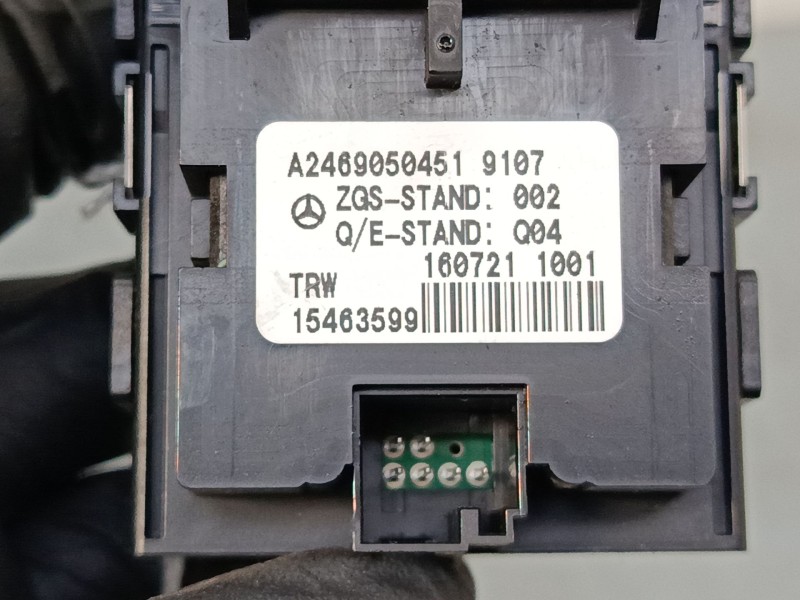 Recambio de boton freno mano para mercedes-benz clase a (w176) a 220 d (176.003) referencia OEM IAM A2469050451  