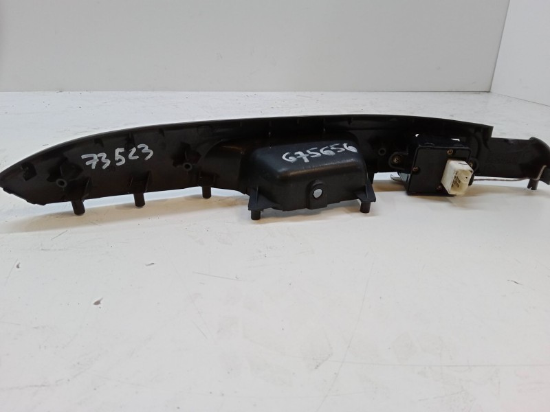 Recambio de mando elevalunas delantero izquierdo para hyundai atos (mx) 1.1 referencia OEM IAM   