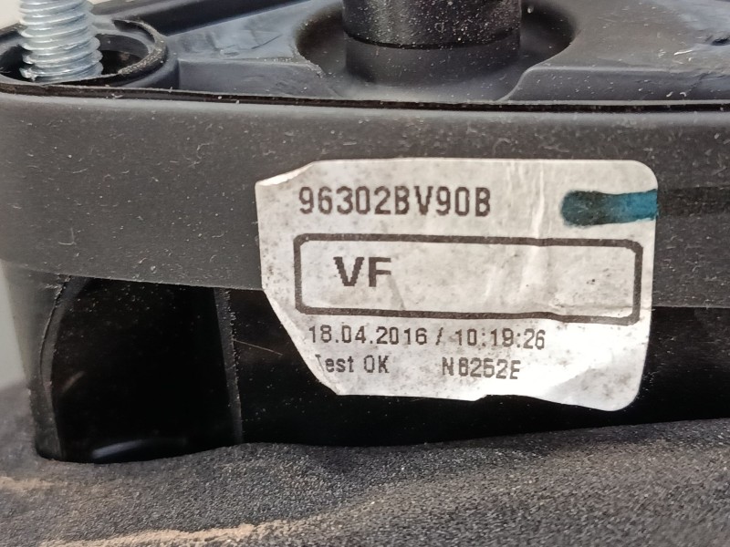 Recambio de retrovisor electrico izquierdo para nissan juke (f15) 1.2 dig-t referencia OEM IAM 96302BV90B  