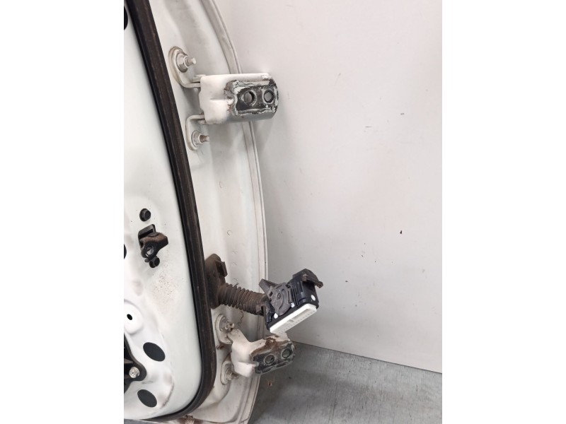 Recambio de puerta delantera izquierda para nissan juke (f15) 1.2 dig-t referencia OEM IAM H0101BA6MC  