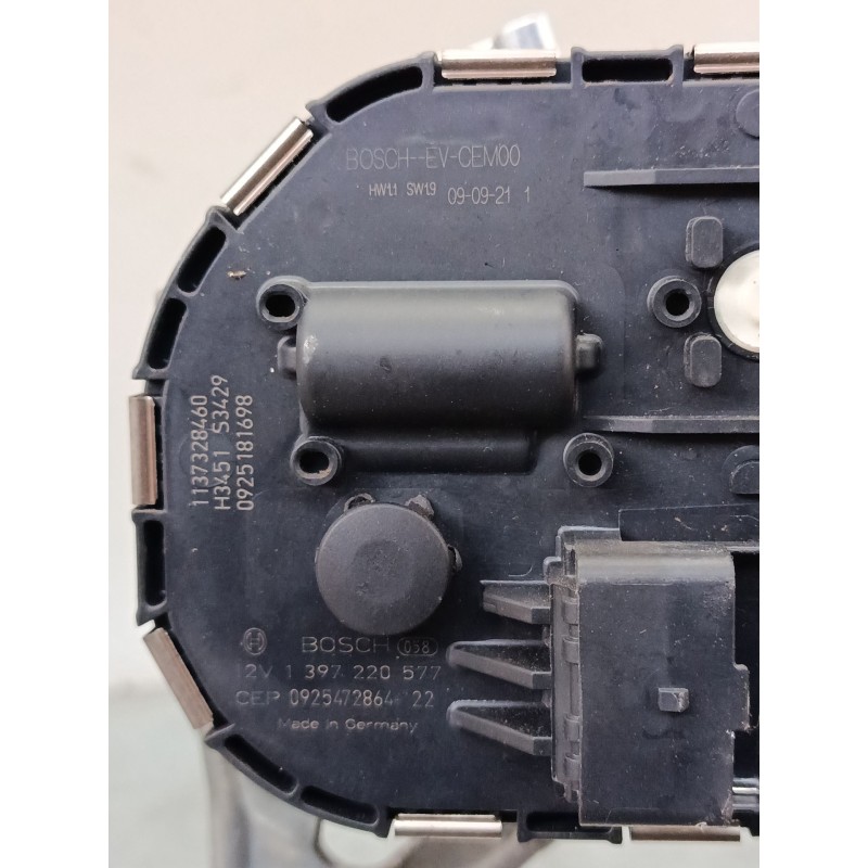 Recambio de motor limpiaparabrisas delantero derecho para peugeot 3008 i monospace (0u_) 1.6 hdi referencia OEM IAM 3397021289  