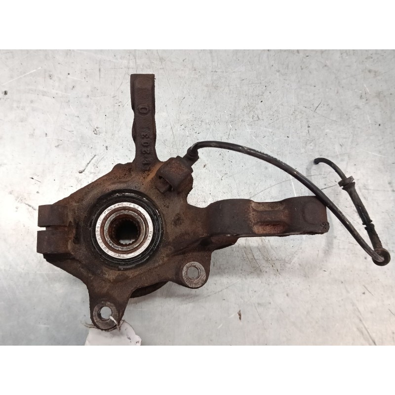 Recambio de mangueta delantera izquierda para renault clio ii (bb_, cb_) 1.4 16v (b/cb0p, bb13) referencia OEM IAM   