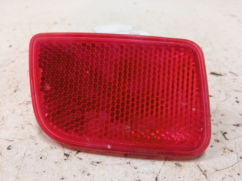 Recambio de catadioptrico trasero izquierdo para renault grand scénic ii (jm0/1_) 2.0 referencia OEM IAM 8200152642A  