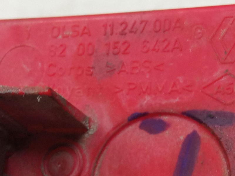 Recambio de catadioptrico trasero izquierdo para renault grand scénic ii (jm0/1_) 2.0 referencia OEM IAM 8200152642A  