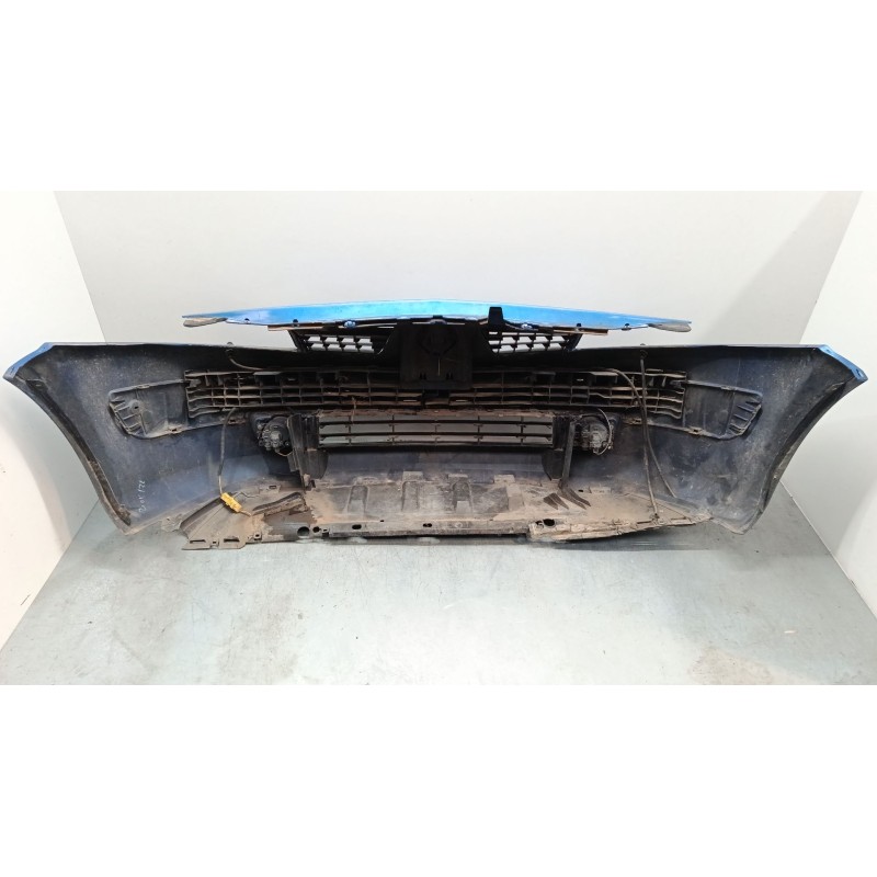 Recambio de paragolpes delantero para renault megane ii (bm0/1_, cm0/1_) 1.9 dci (bm0g, cm0g) referencia OEM IAM 8200142000 8200