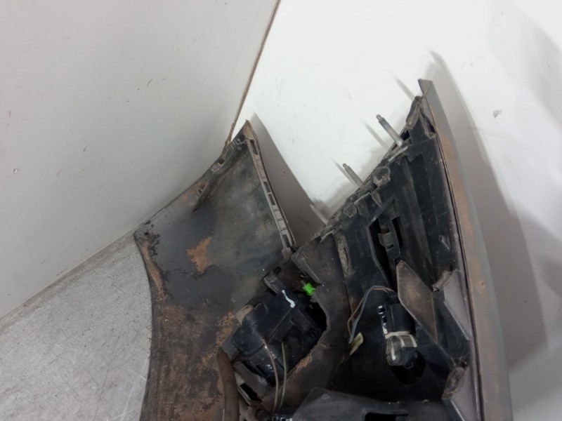 Recambio de paragolpes delantero para audi a8 d3 (4e2, 4e8) 3.0 tdi quattro referencia OEM IAM 4E0807105J  