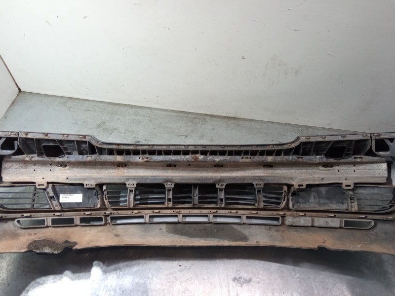 Recambio de paragolpes delantero para audi a4 b5 (8d2) 2.4 referencia OEM IAM   