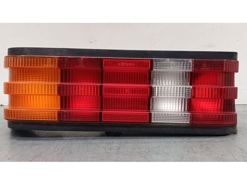 Recambio de piloto trasero izquierdo para mercedes-benz 190 (w201) 2.0 (201.023) referencia OEM IAM   